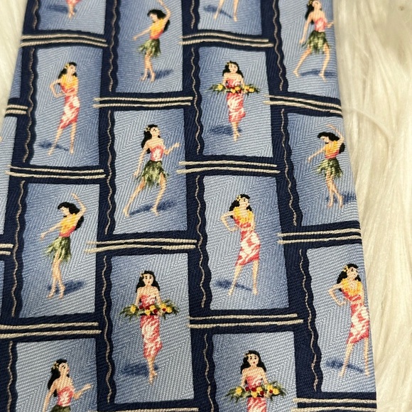 Tommy Bahama Other - Tommy Bahama vintage hula silk tie